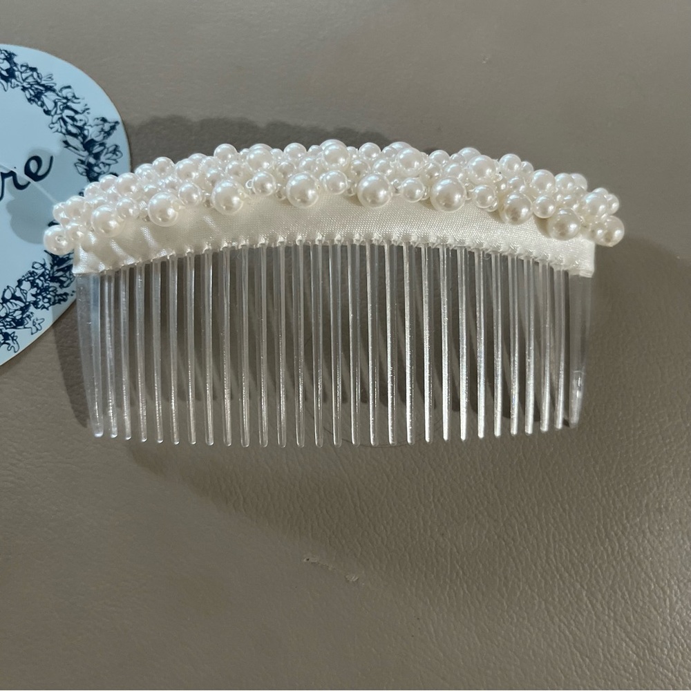 Bel Aire Pearl Hair Comb